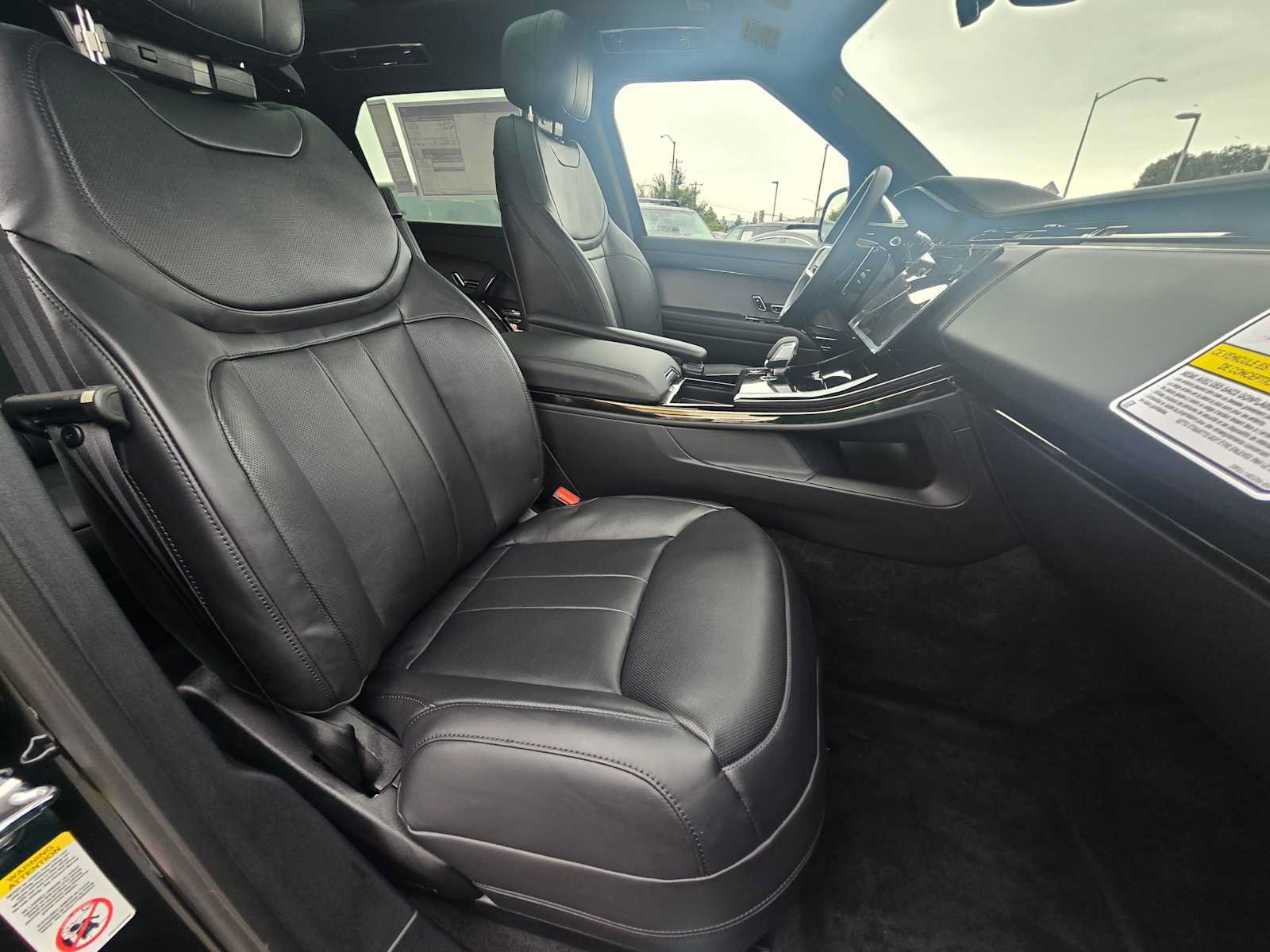 New 2027 Land Rover Range Rover Sport SE AWD/4WD image 10