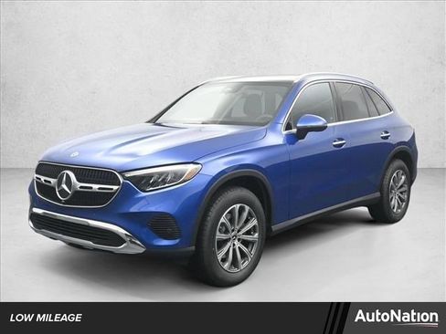 Certified 2025 Mercedes-Benz GLC 300 GLC 300 image 1