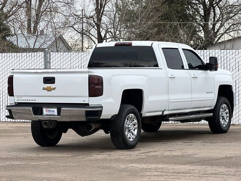 Used 2017 Chevrolet Silverado 3500 LT image 4