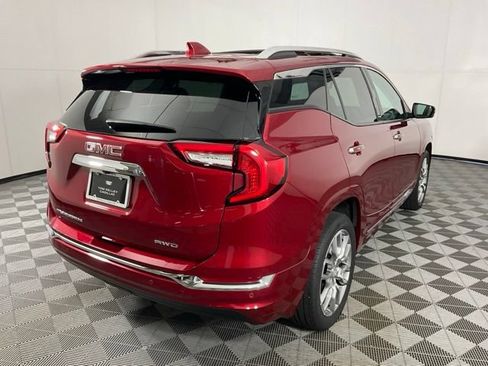 Used 2023 GMC Terrain Denali AWD/4WD image 6
