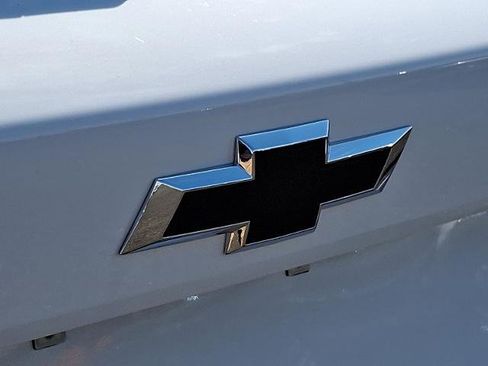 New 2025 Chevrolet Trax ACTIV w/ Sunroof Package image 13