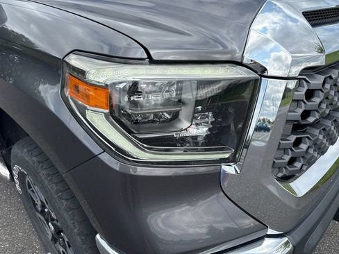 Used 2018 Toyota Tundra SR5 w/ TRD Off Road Package AWD/4WD image 12