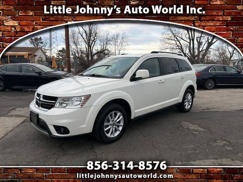 Used 2015 Dodge Journey SXT w/ Flexible Seating Group image 1