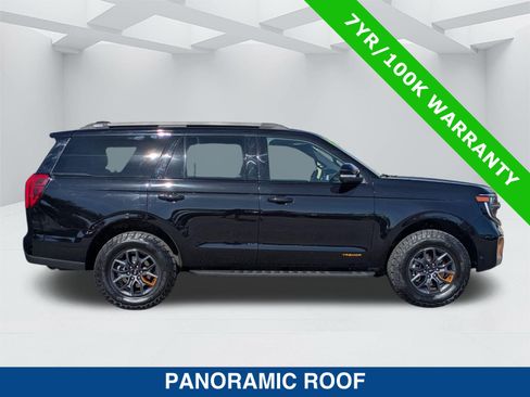 Certified 2025 Ford Expedition Tremor AWD/4WD image 4