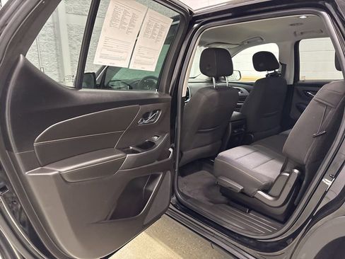 Used 2019 Chevrolet Traverse LS image 29