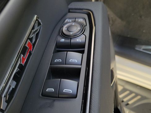 New 2026 GMC Sierra 1500 AT4X w/ LPO, Black Badging Package AWD/4WD image 19