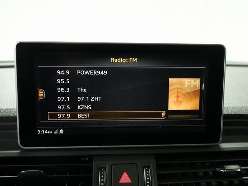 Used 2020 Audi Q5 2.0T Premium Plus w/ Premium Plus Package image 31