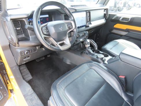Used 2021 Ford Bronco First Edition AWD/4WD image 24