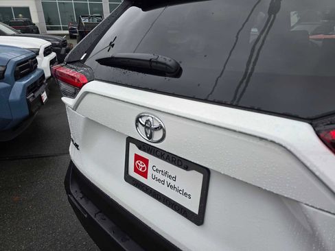 Certified 2025 Toyota RAV4 LE image 16