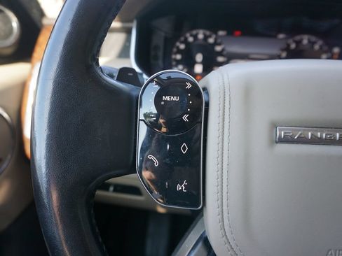 Used 2019 Land Rover Range Rover Supercharged AWD/4WD image 7