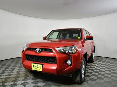 Used 2015 Toyota 4Runner SR5 image 6