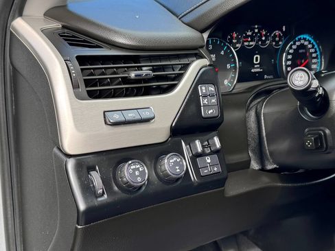 Used 2019 GMC Yukon Denali w/ Open Road Package AWD/4WD image 21