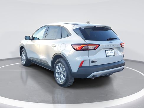 New 2026 Ford Escape Active w/ Cold Weather Package image 4