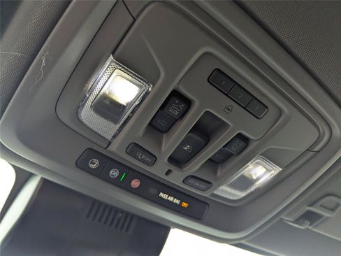 New 2026 GMC Sierra 1500 Denali AWD/4WD image 31