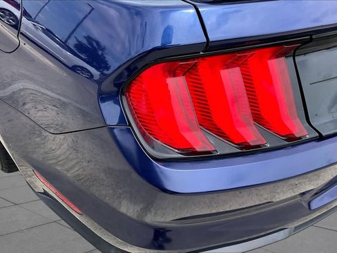 Used 2019 Ford Mustang Coupe w/ Equipment Group 101A RWD image 24