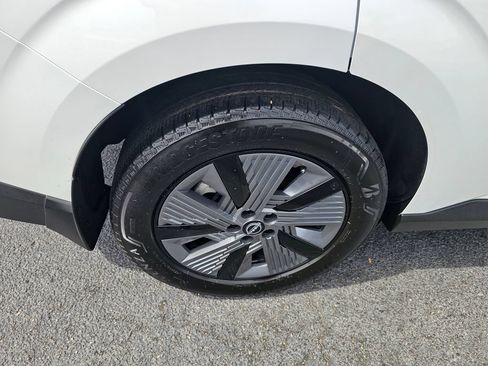 Certified 2025 Nissan Murano SL AWD/4WD image 9