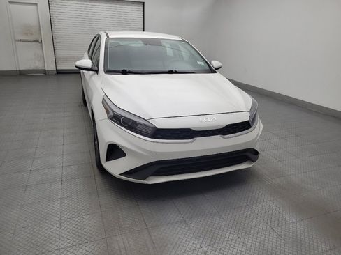 Used 2023 Kia Forte LXS FWD image 14