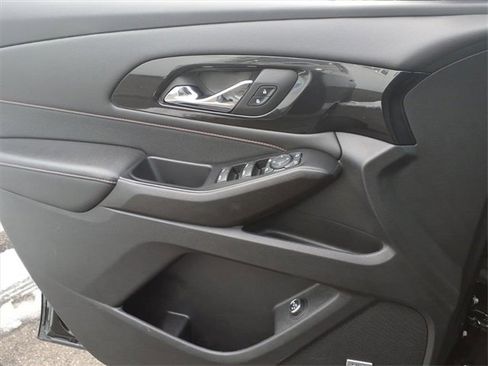 Used 2023 Chevrolet Traverse RS w/ LPO, Floor Liner Package image 19
