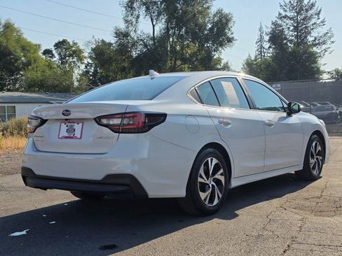 Used 2025 Subaru Legacy Premium AWD/4WD image 5
