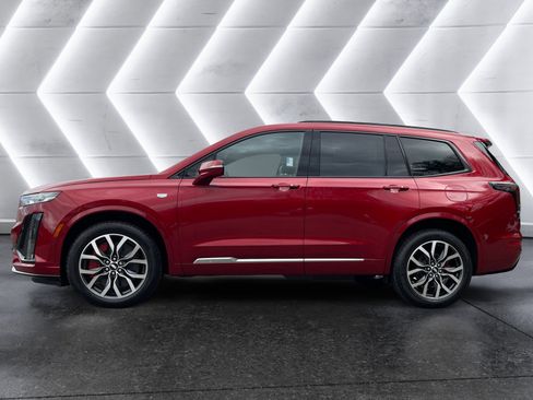 New 2025 Cadillac XT6 Sport w/ Technology Package image 3
