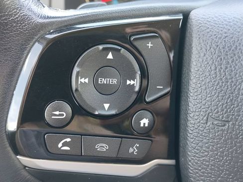 Used 2021 Honda Pilot Touring image 6