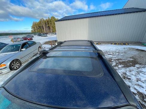 Used 2005 Subaru Forester 2.5XS L.L. Bean image 10