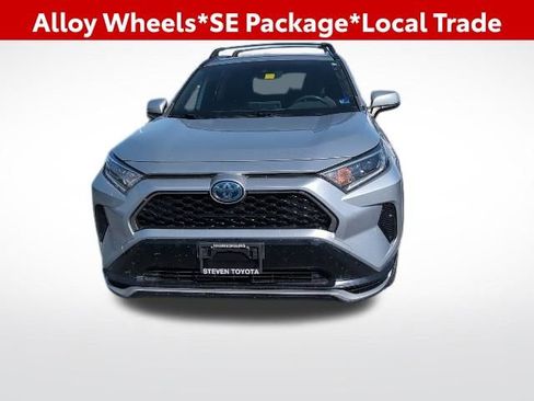 Used 2021 Toyota RAV4 SE w/ Weather & Moonroof Package AWD/4WD image 2