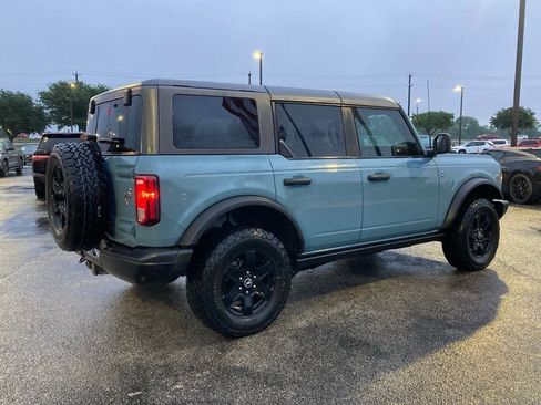 Used 2023 Ford Bronco Black Diamond image 5