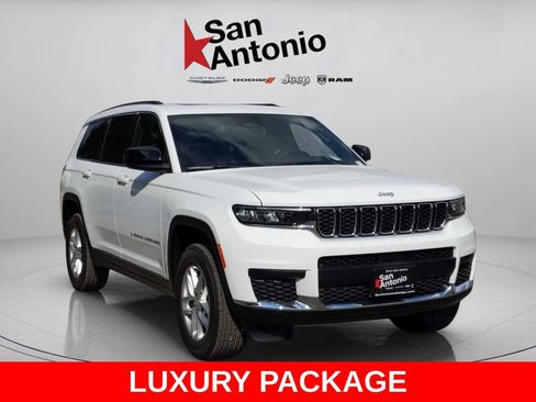 New 2025 Jeep Grand Cherokee L Laredo w/ Luxury Tech Group I RWD image 2