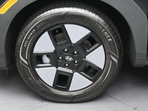 Used 2025 Hyundai Santa Fe SEL AWD/4WD image 37