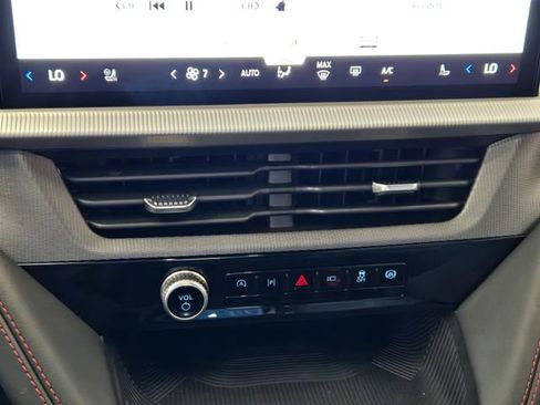 New 2026 Ford Explorer ST-Line w/ ST-Line Street Pack RWD image 15