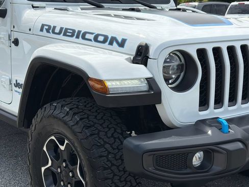 Used 2022 Jeep Wrangler Unlimited Rubicon 4xe w/ Cold Weather Group AWD/4WD image 10