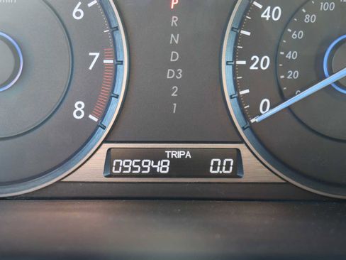 Used 2011 Honda Crosstour EX-L image 11