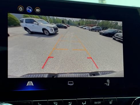 Used 2026 Chevrolet Colorado Trail Boss image 12