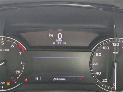 Used 2023 Cadillac XT6 Luxury FWD image 6