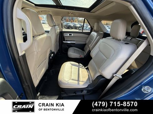 Used 2021 Ford Explorer Limited w/ Equipment Group 301A image 26