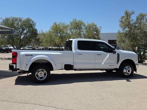 Used 2025 Ford F350 King Ranch w/ Chrome Package AWD/4WD image 9