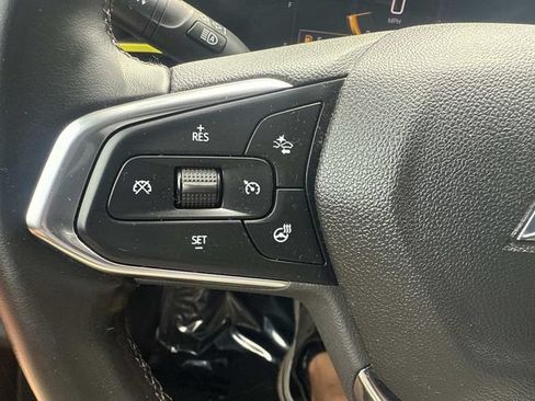 Used 2024 Chevrolet Trax ACTIV w/ Driver Confidence Package FWD image 31