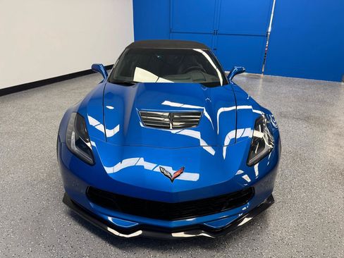 Used 2015 Chevrolet Corvette Z06 w/ 3LZ Preferred Equipment Group RWD image 25