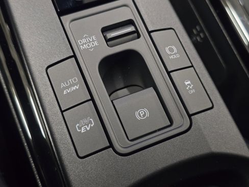 New 2026 Toyota Prius Plug-In Hybrid image 7