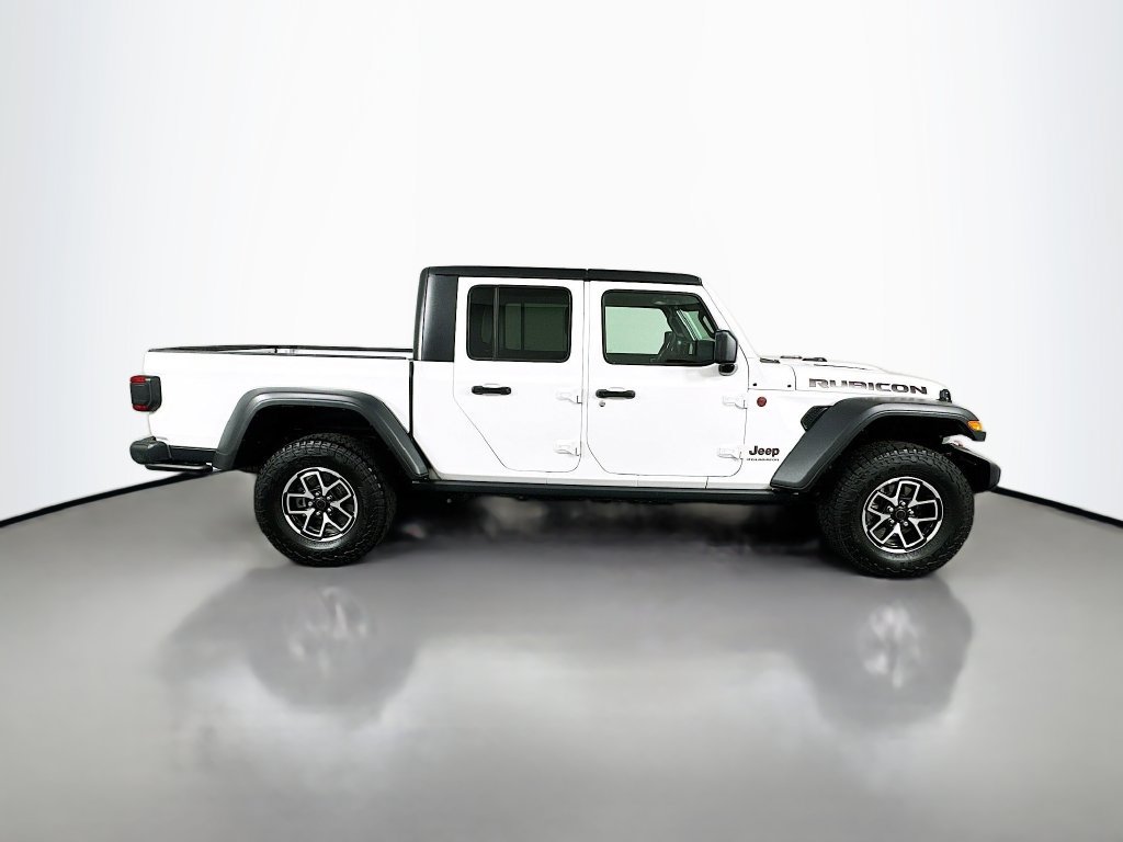 Used 2024 Jeep Gladiator Rubicon w/ Safety Group AWD/4WD image 4