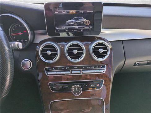 Used 2015 Mercedes-Benz C 300 4MATIC Sedan image 15