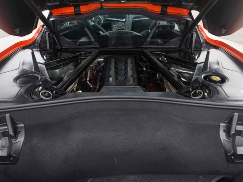 Used 2021 Chevrolet Corvette Stingray Premium Cpe w/ Z51 Performance Package image 36