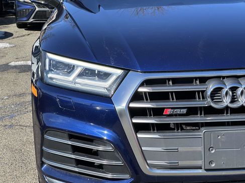 Used 2019 Audi SQ5 Premium image 9