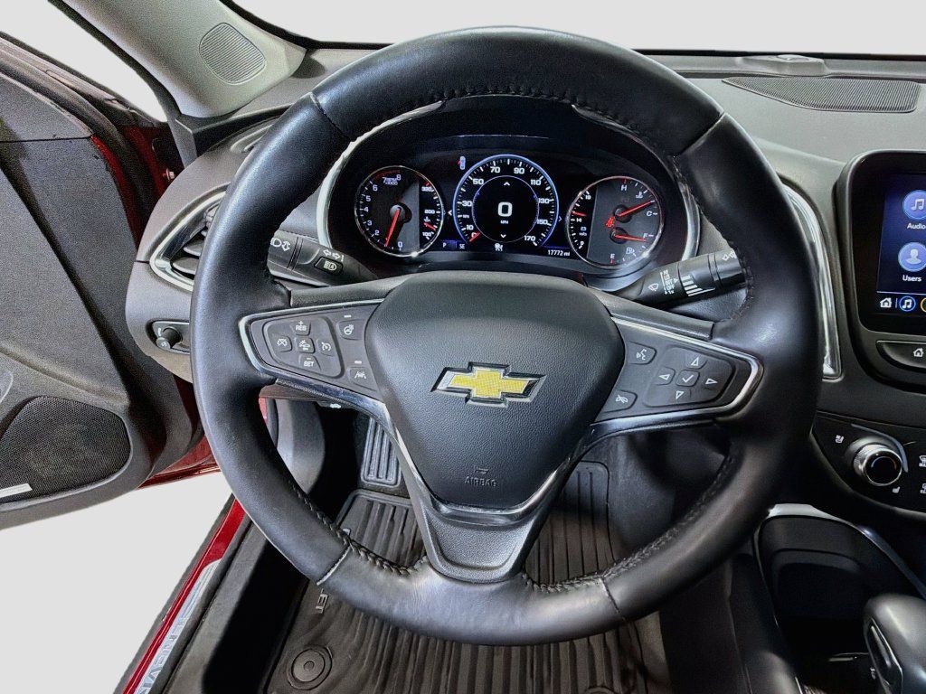 Used 2021 Chevrolet Malibu Premier FWD image 12