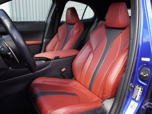 Used 2019 Lexus UX 250h F Sport w/ F Sport Premium Package AWD/4WD image 11