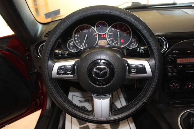 Used 2008 MAZDA MX-5 Miata Touring w/ Suspension Pkg RWD image 15