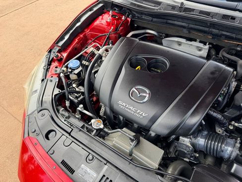 Used 2016 MAZDA MAZDA3 i Sport FWD image 24