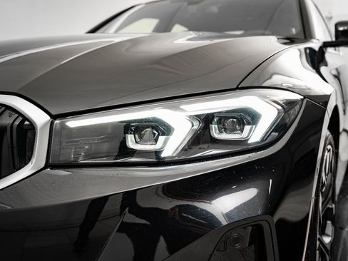 Used 2025 BMW 330i xDrive Sedan image 16