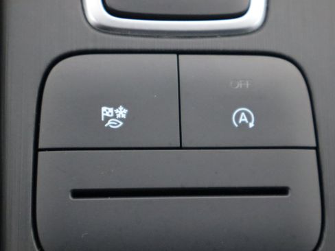 Used 2022 Ford Escape SE w/ Convenience Package image 24